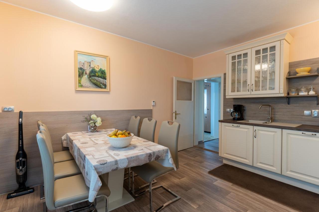 Cosy House - Home Base Марибор Экстерьер фото